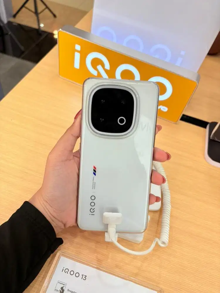 VIVO IQOO 13 KREDIT TANPA DP