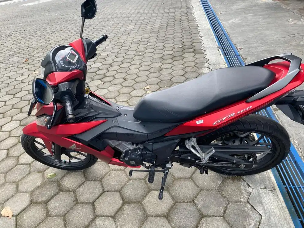 JUAL CEPAT Honda Supra GTR 150 Tahun 2019