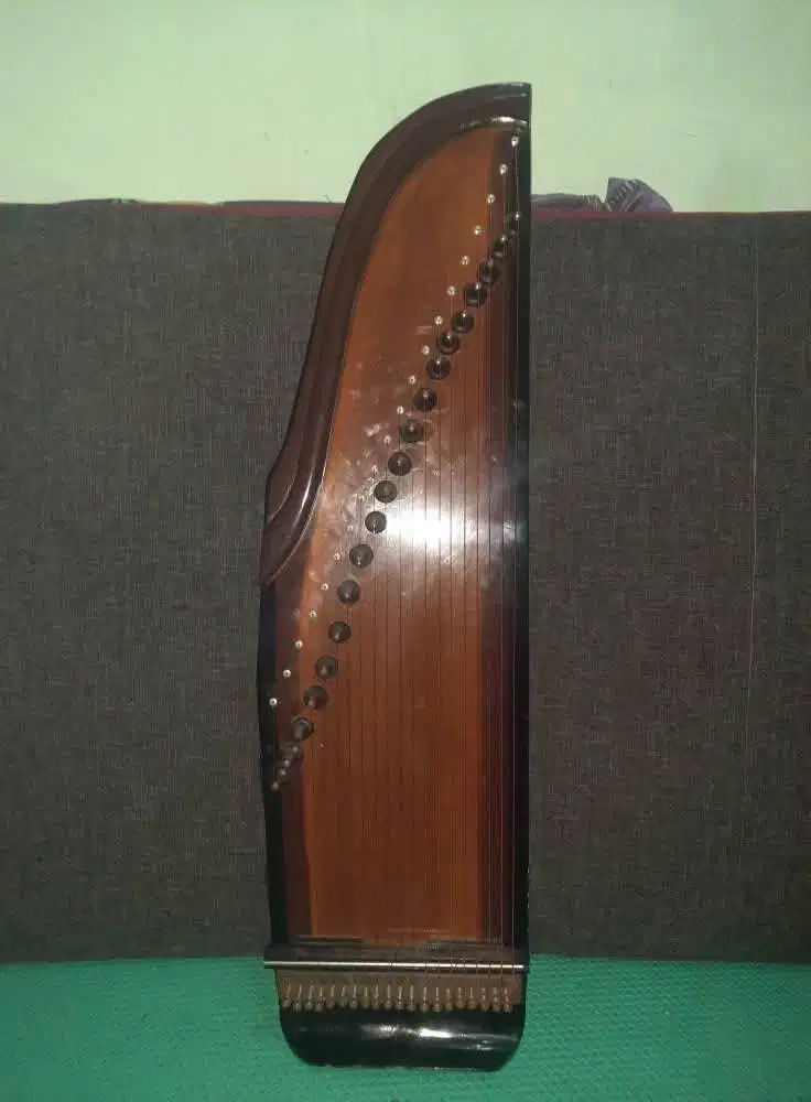 kecapi eletrik mulus