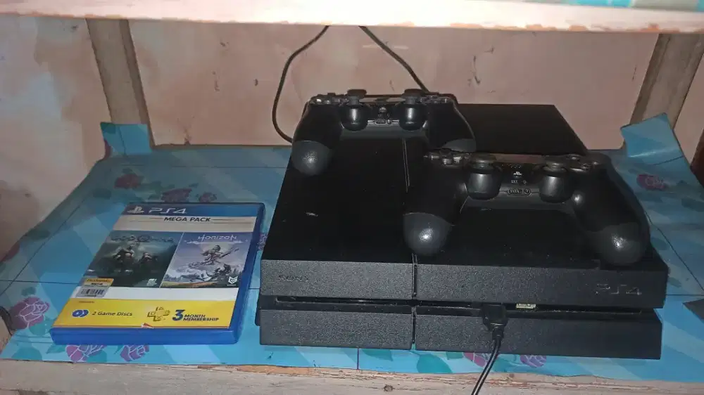 PlayStation PS 4 ORI, 1 TB, Seri 12