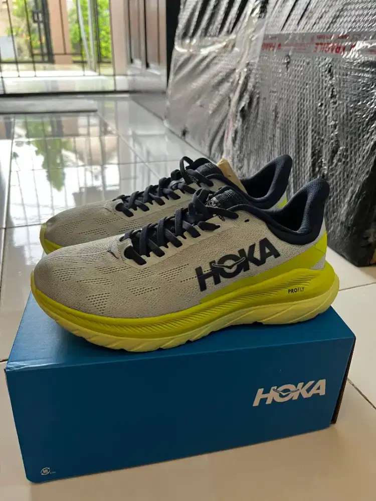 Sepatu HK running new