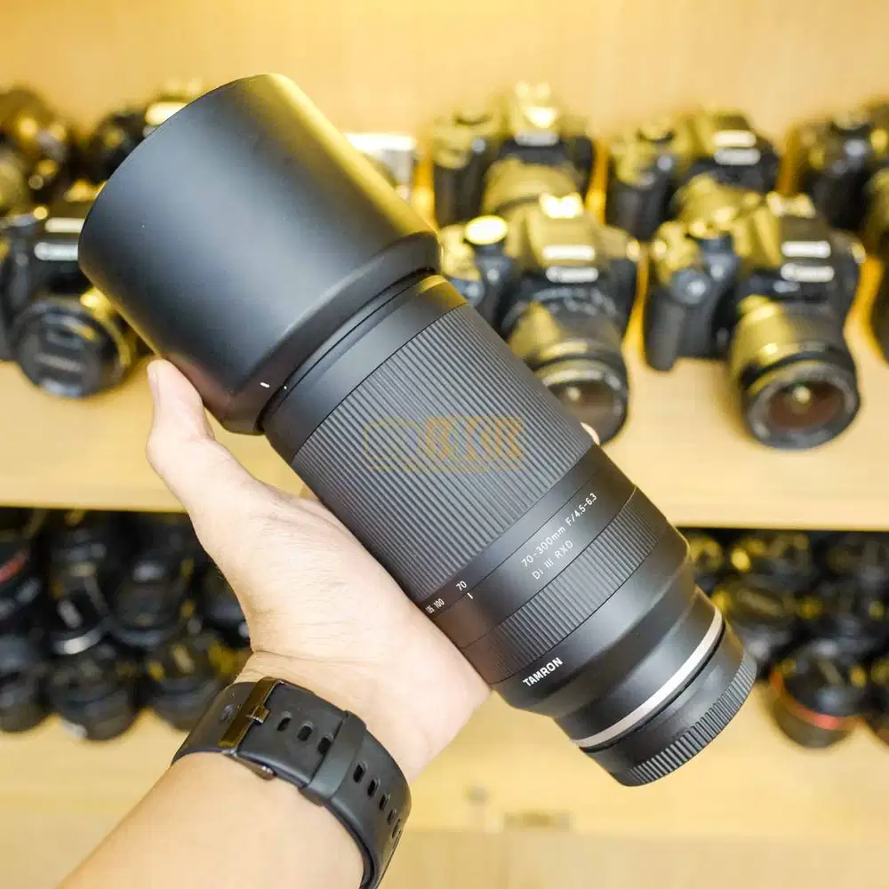 Lensa Tamron 75-300mm For Sony Fullset Mulus