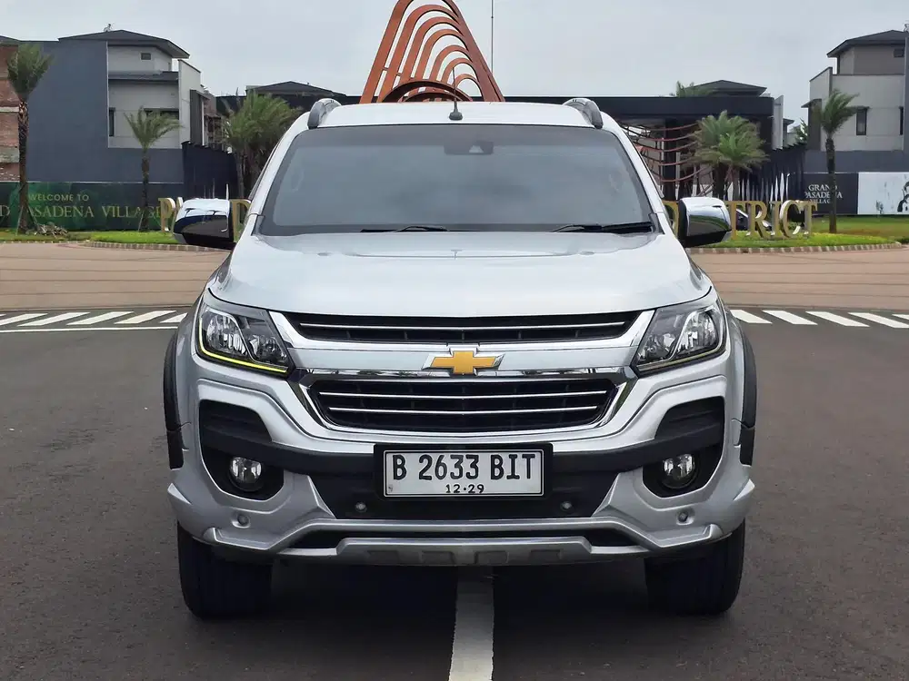 Chevrolet TrailBlazer 2.5 LTZ 2019
Warna Silver
Km 79 Rb
Pajak Desembe