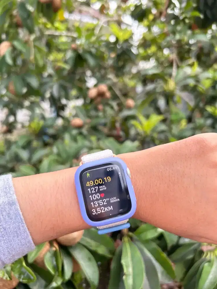 Apple Watch SE Gen 2 – Mulus, Normal, Siap Pakai