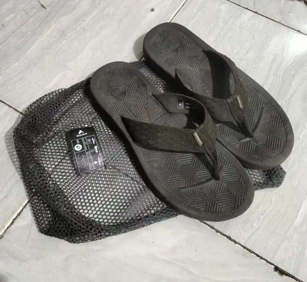 Sandal Eiger Bhardev Pinch Sole Olive PRE-LOVED