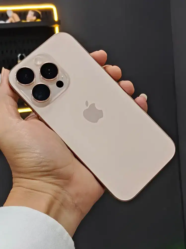 iPhone 16 promax 1TB dessert titanium