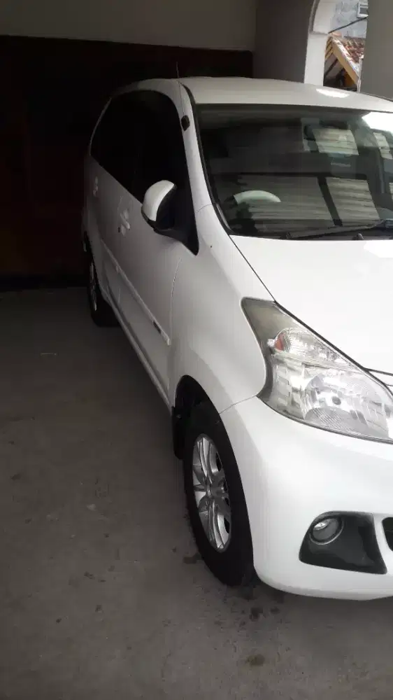 Daihatsu Xenia 1.3 R Deluxe Manual 2015