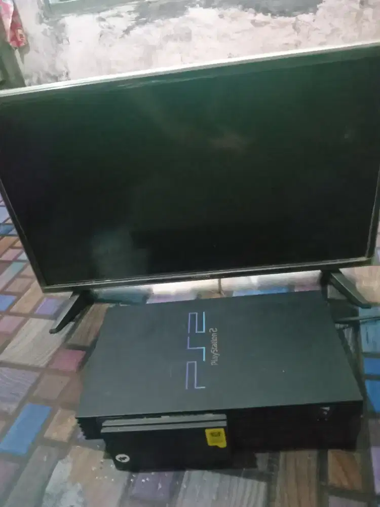 Jual semua televisi dan PS 2