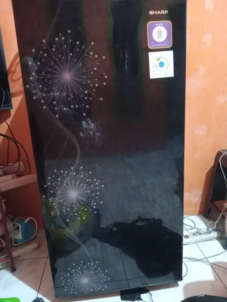 Jual cepat kulkas 900rb