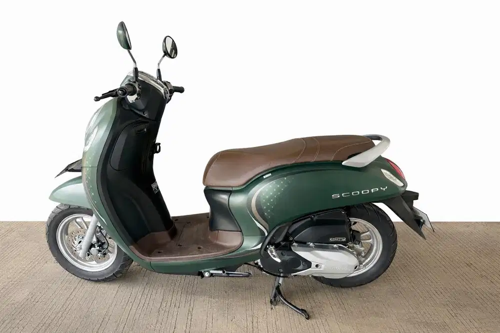 Scoopy-2024-istimewa KM RENDAH