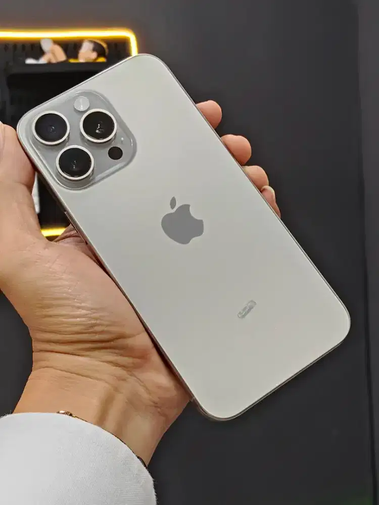 iPhone 15 promax 512gb nat