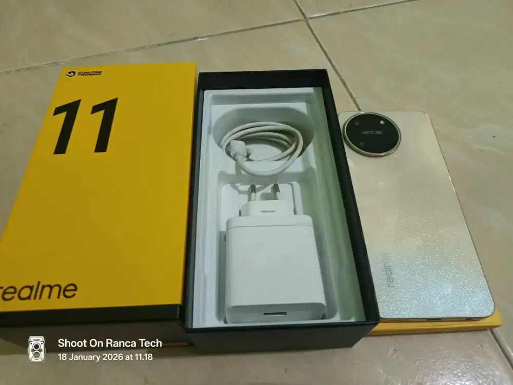 Realme 11 NFC 8/256 Like New