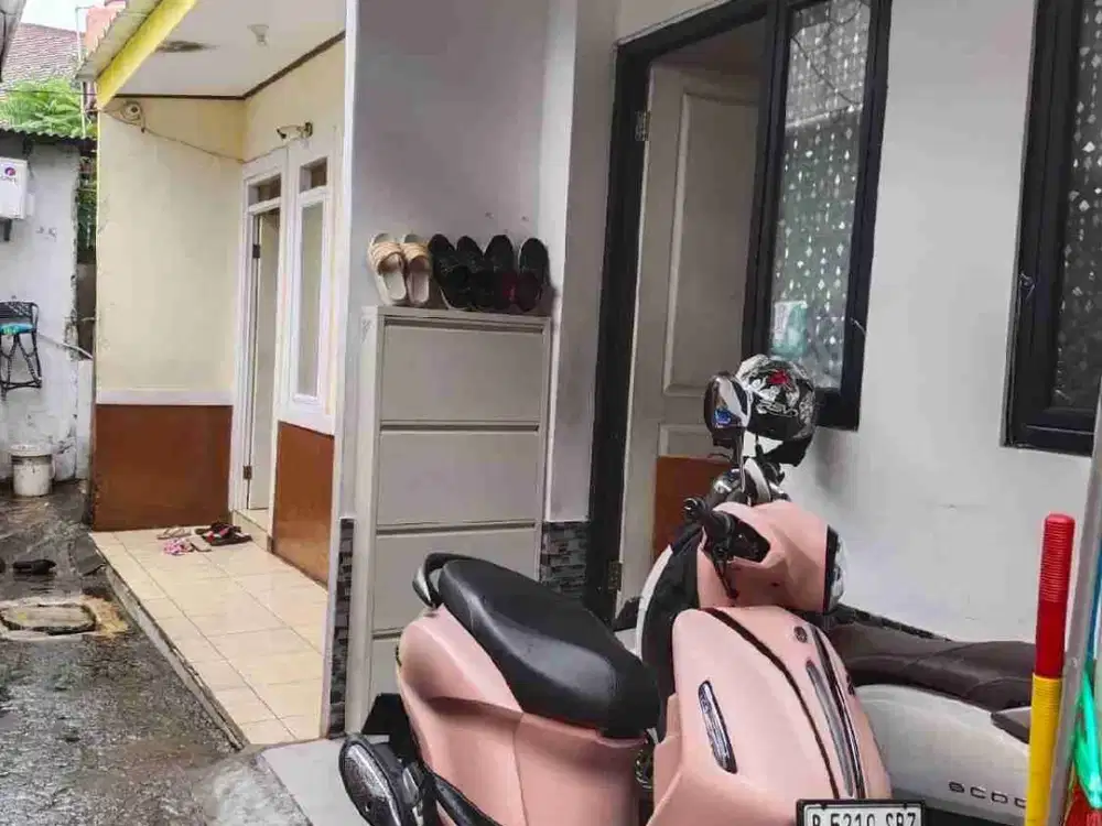 RUMAH SIAP HUNI DI KEBON JERUK JAKARTA BARAT