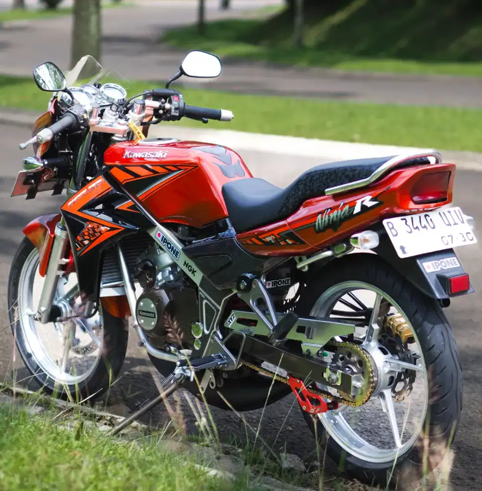 Kawasaki Ninja R 150 2015 last edition orange