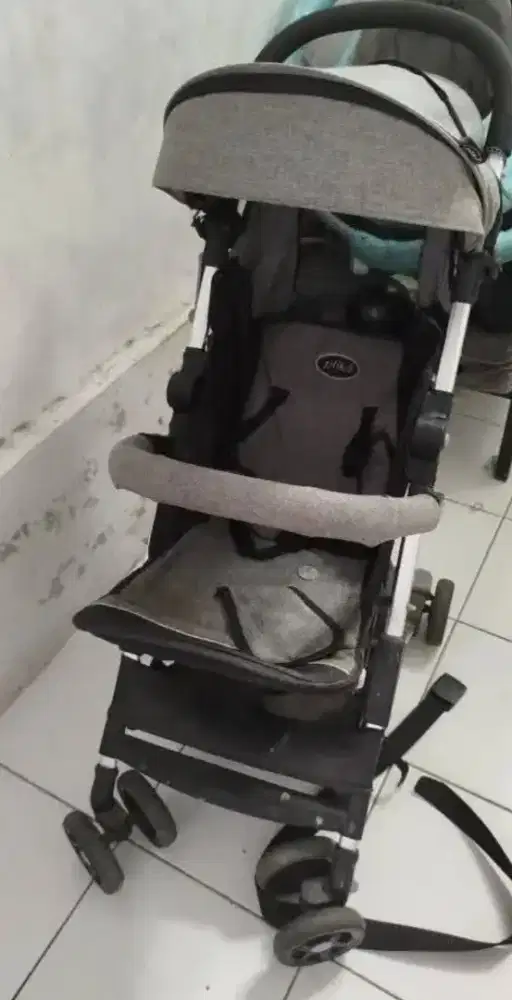 Stroller bayi merek pliko