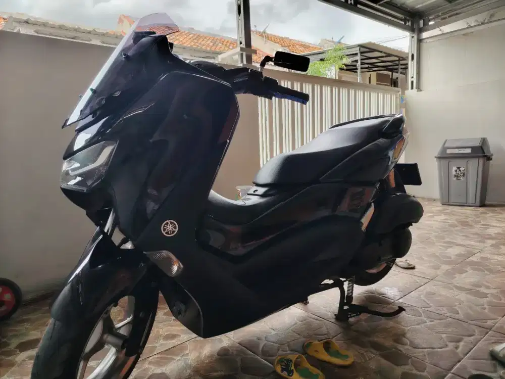 Nmax new 2022 hitam mewahh