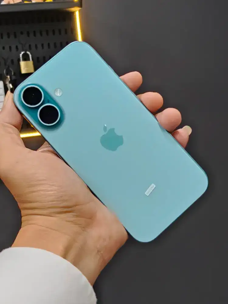 iPhone 16 128gb teal