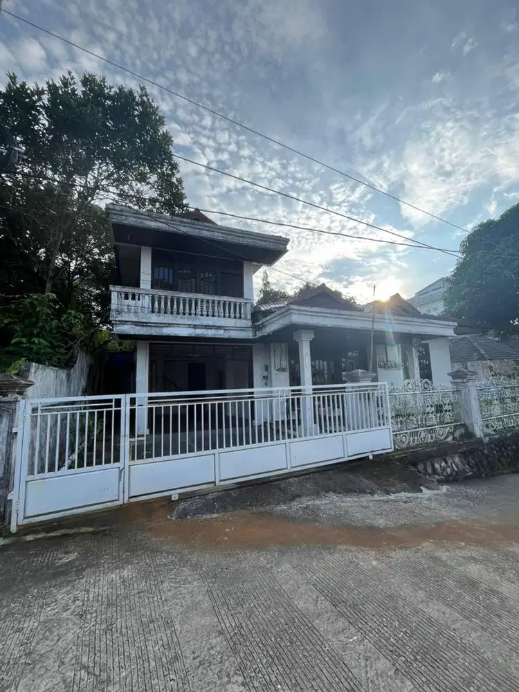 RUMAH KOST AKTIF DIJUAL LOKASI STRATEGIS PUSAT KOTA BALIKPAPAN