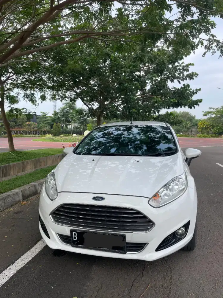 Ford Fiesta type S tertinggi 2014