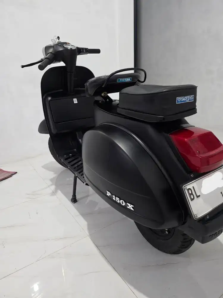 Vespa P150X Tahun 1979 Full Paper