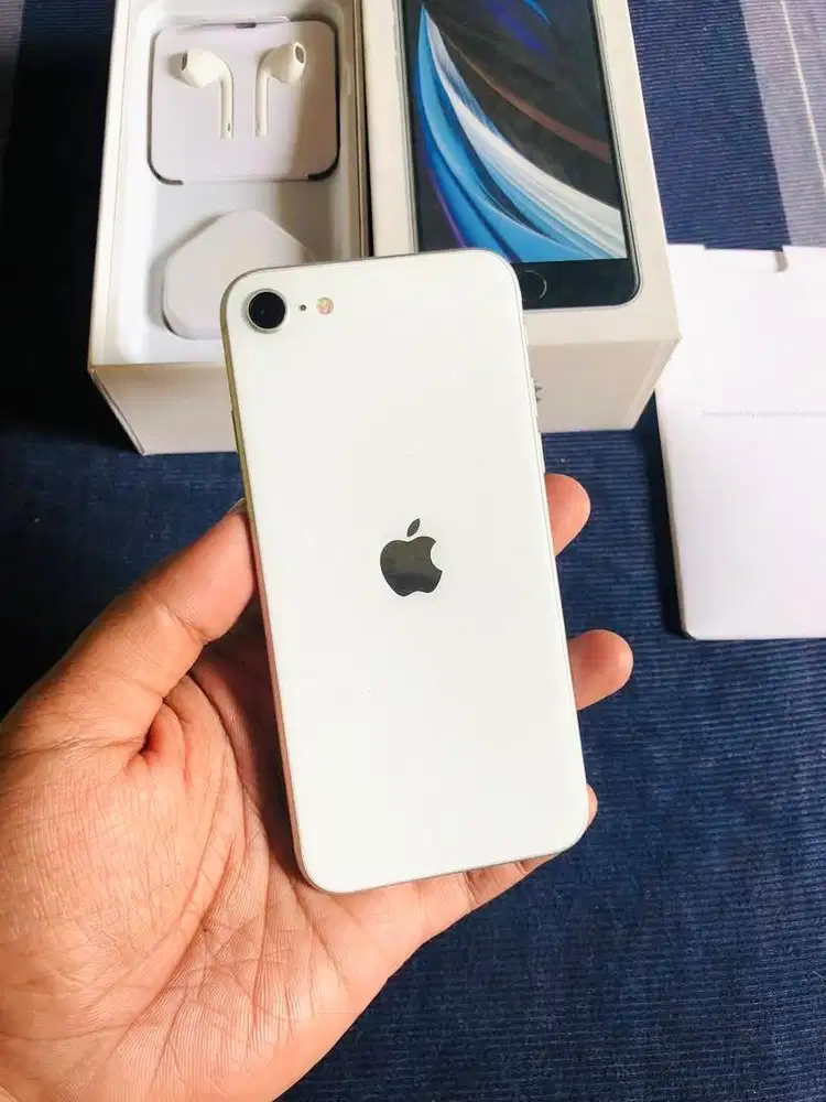 Iphone SE 2 2020 Mulus Nominus