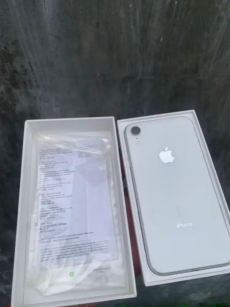 Iphone xr 128gb ibox