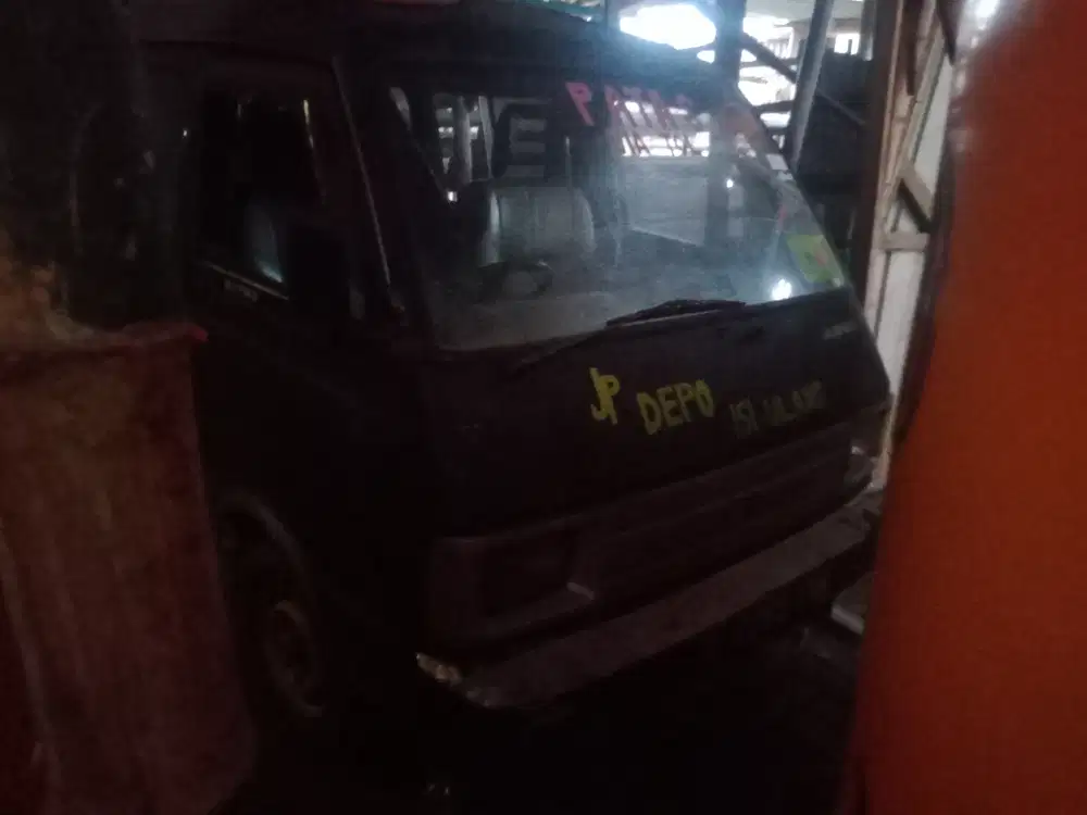 Suzuki Carry 1990 Bensin