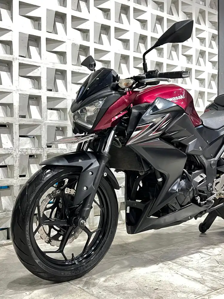 Kawasaki Z250 2016. Odo 32rb. Plat L Sby. DANNY Mustika Motor Malang