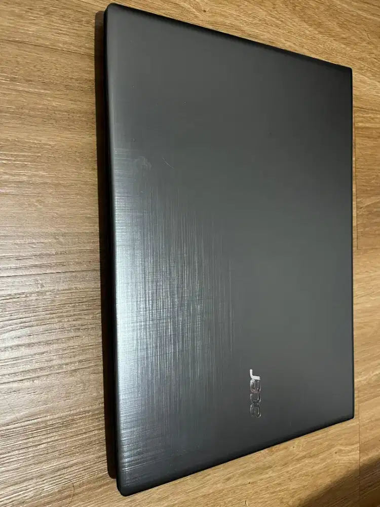 Laptop Acer Aspire E5-475