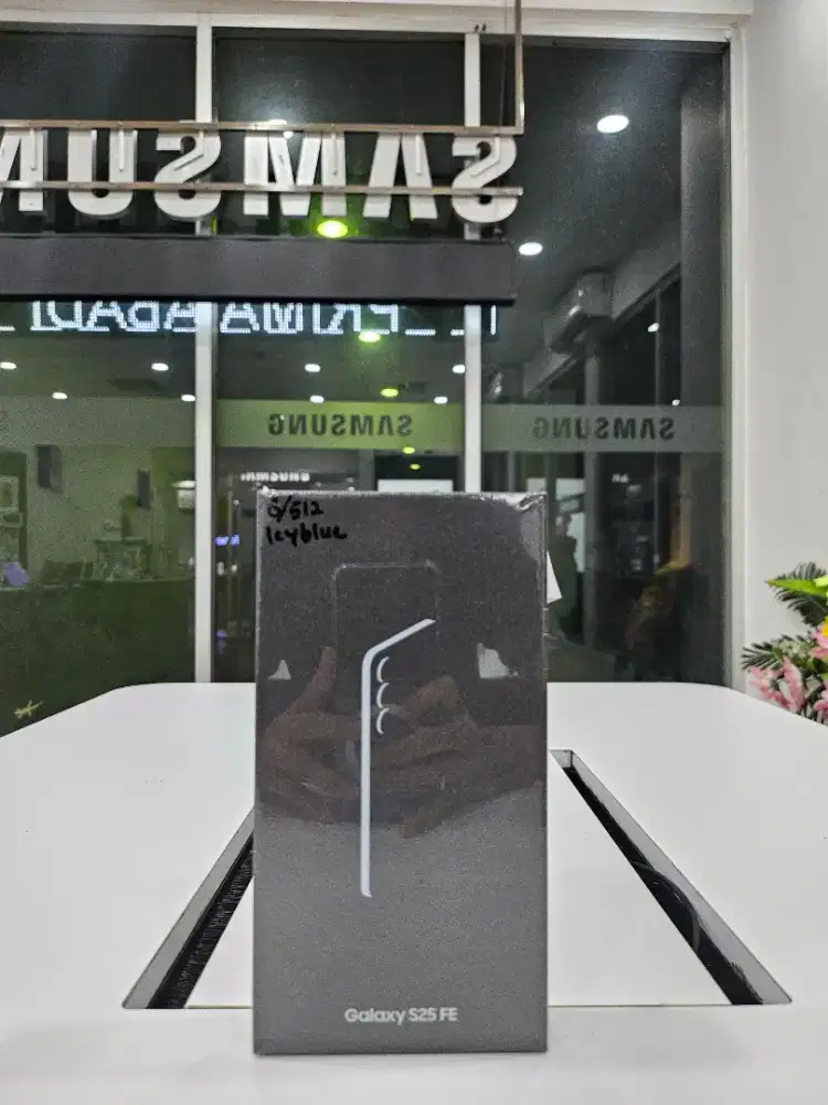 NEW SAMSUNG GALAXY S25 ULTRA 12/256 GARANSI RESMI SEIN 1 TH