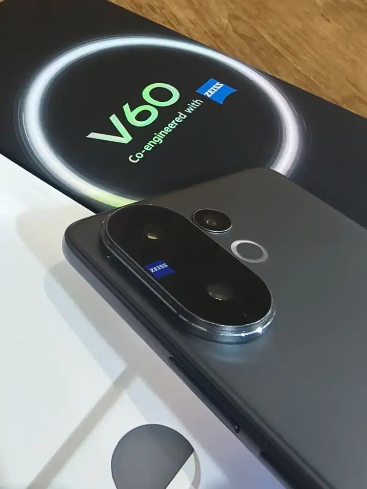 Vivo V60 5g 8/256 second resmi sept 2026
