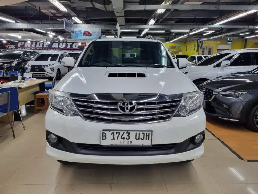 FORTUNER VNT G 2013