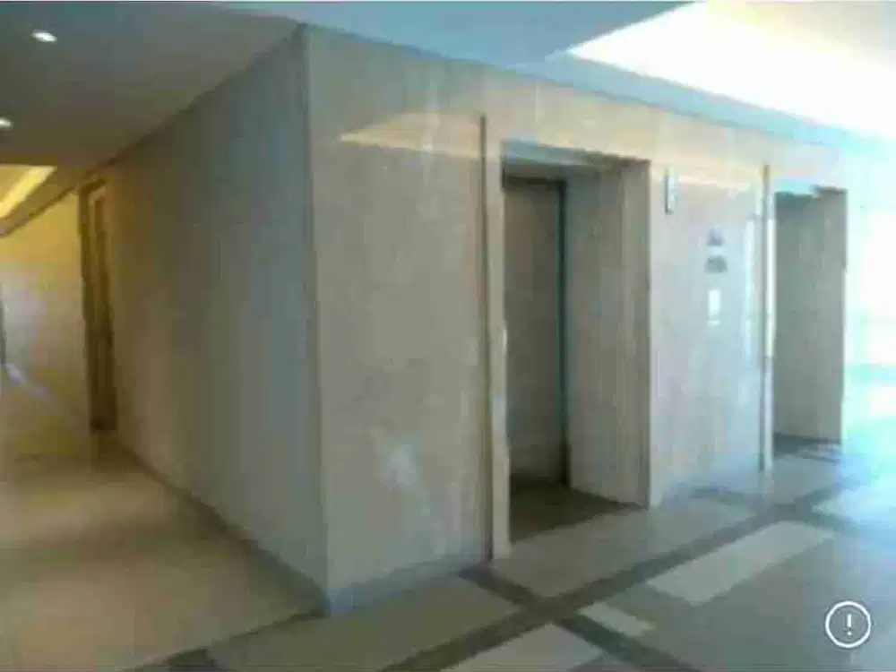 JUAL RUGI UNIT BAGUS NYAMAN APARTEMEN LA RIZ MANSION KONEKTING PAKUWON MALL SURABAYA