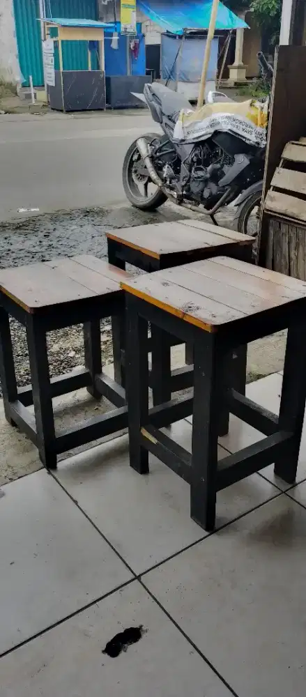 Set gerobak bakso dan meja kursi