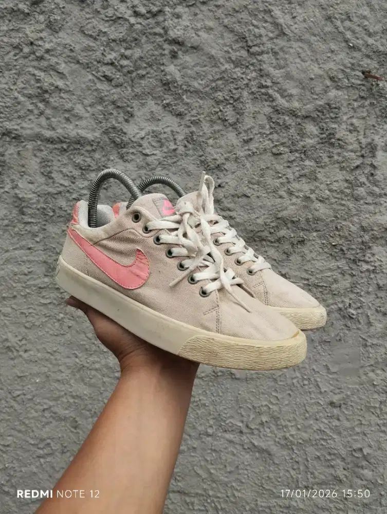 SEPATU NIKE COURT TOUR SECOND