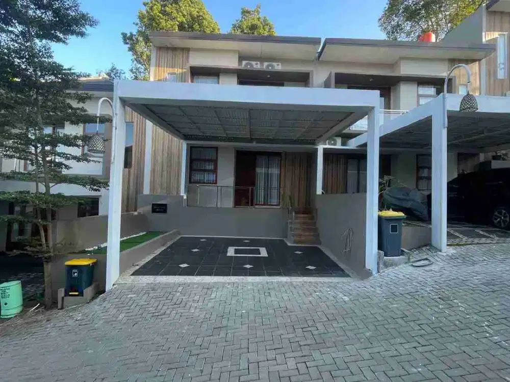 TURUN HARGA!
RUMAH DALAM CLUSTER AWILIGAR SUASANA NYAMAN,SEJUK SIAP HUNI !