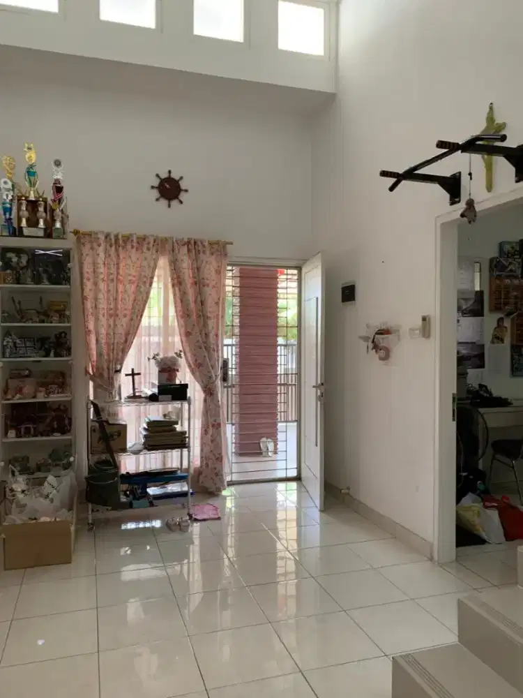 Jual Cepat Rumah Semi Furnish Di Dalam Cluster Ifolia Dan Siap Huni