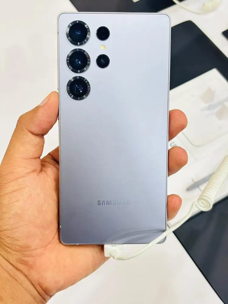 SAMSUNG GALAXY S25 ULTRA 12/256GB CICILAN DENGAN HOME CREDIT BUNGA 0%