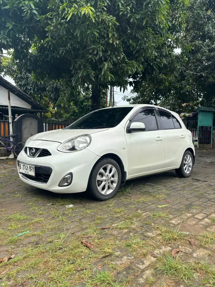 Nissan March 2015 Bensin