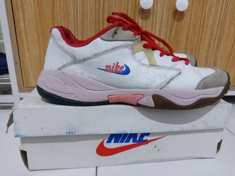 NIKE COURT LITE 2 size 43 original