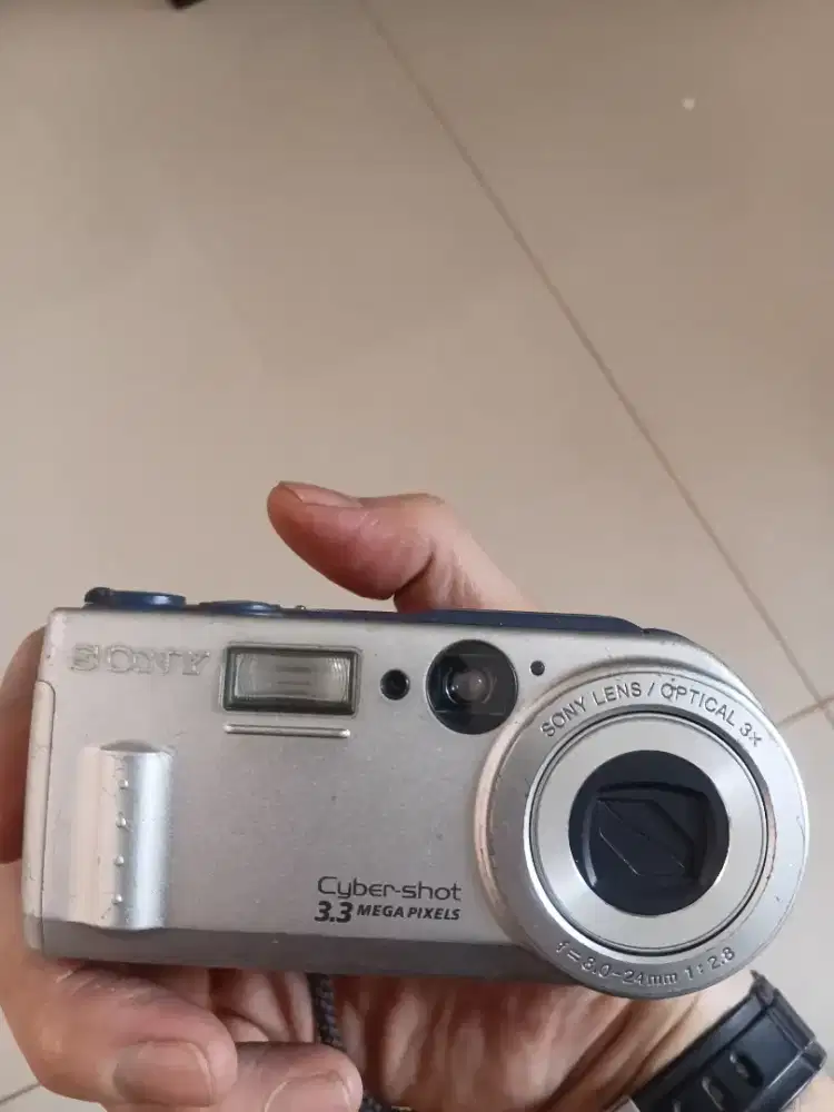 Dijual kamera SONY Cybershoot dsc P1