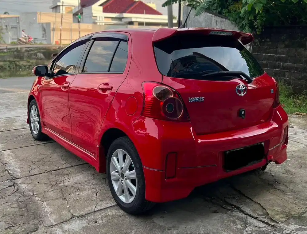 Toyota Yaris 2012 Bensin