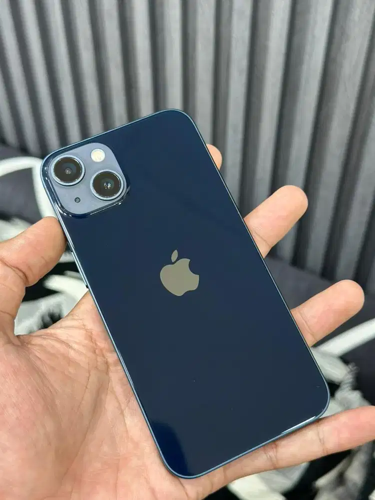 iPhone 13 128Gb iBox