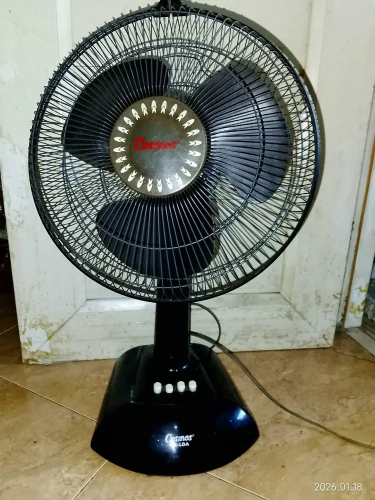 Kipas Angin Cosmos 12inch