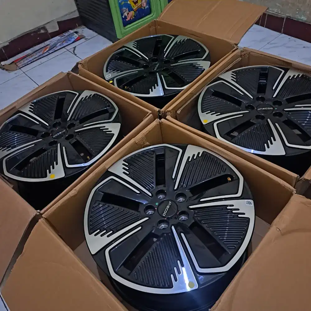 Velg jaecoo ring 18 original masih like new