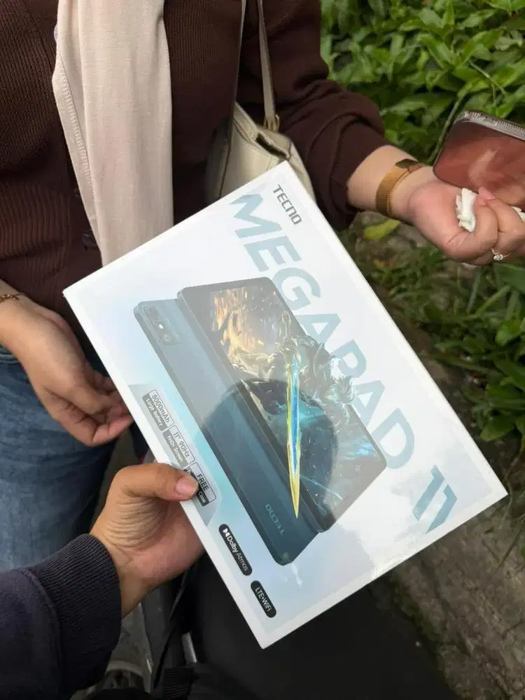 Tecno Megapad11