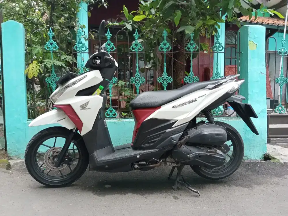 Honda Vario 150cc bagus mulus orsinil