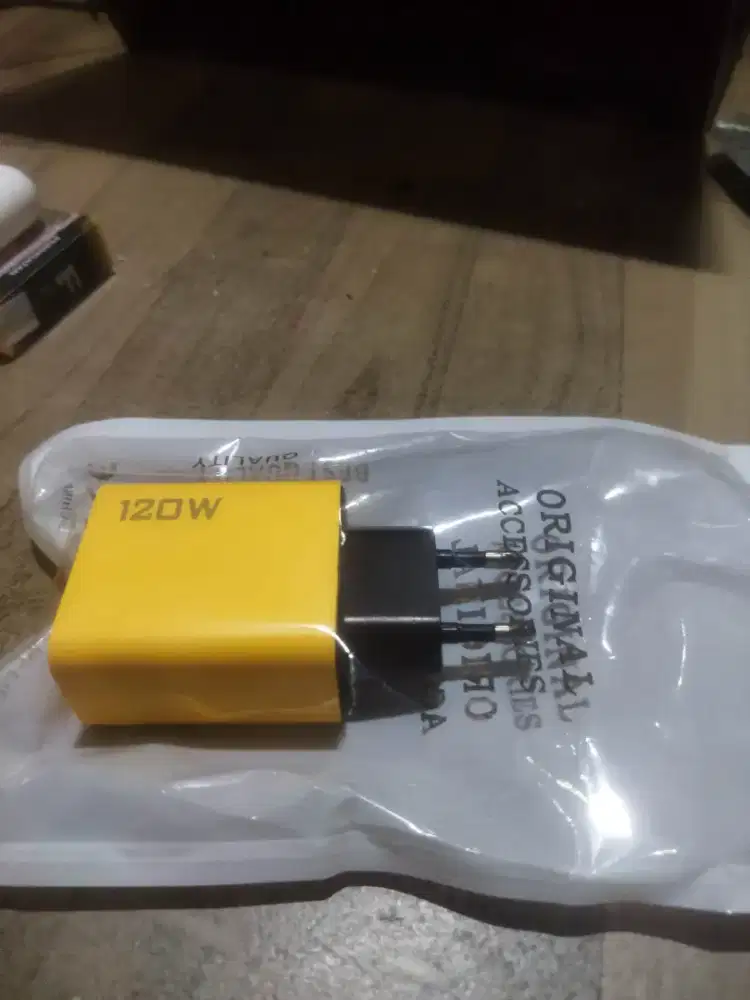 Charger Fast Charging 120W – Kepala Charger Saja