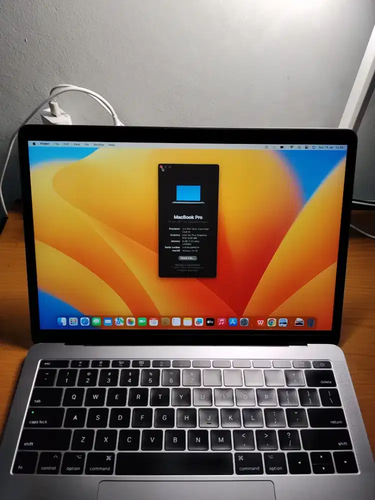 MacBook Pro 2017 i5 8/256 Space Grey