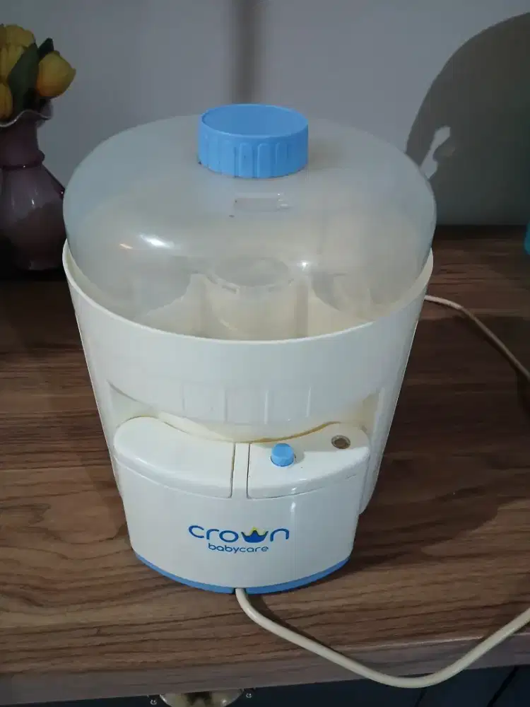 Crown babycare 6 bottles electric steam Sterilizer CR-088